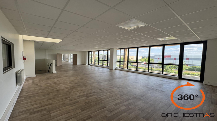 Ma-Cabane - Location Local commercial Collegien, 589 m²