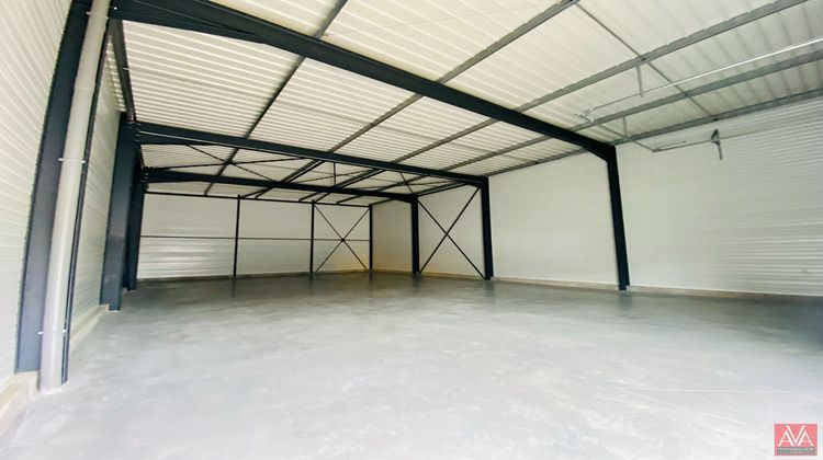 Ma-Cabane - Location Local commercial COLOMBELLES, 240 m²