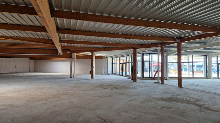 Ma-Cabane - Location Local commercial Colombelles, 880 m²