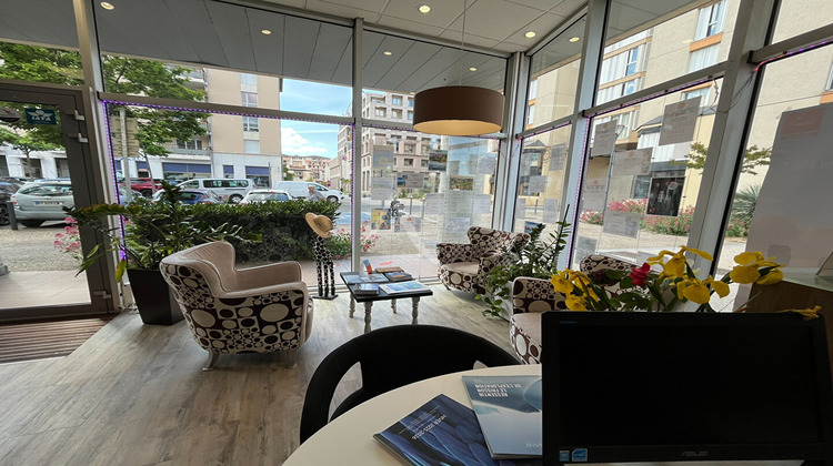 Ma-Cabane - Location Local commercial COLOMIERS, 56 m²