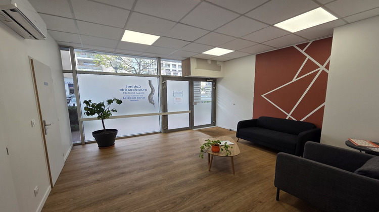 Ma-Cabane - Location Local commercial COLOMIERS, 60 m²
