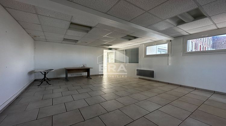 Ma-Cabane - Location Local commercial COMPIEGNE, 127 m²