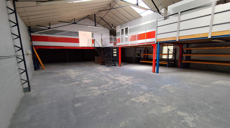 Ma-Cabane - Location Local commercial COMPIEGNE, 300 m²