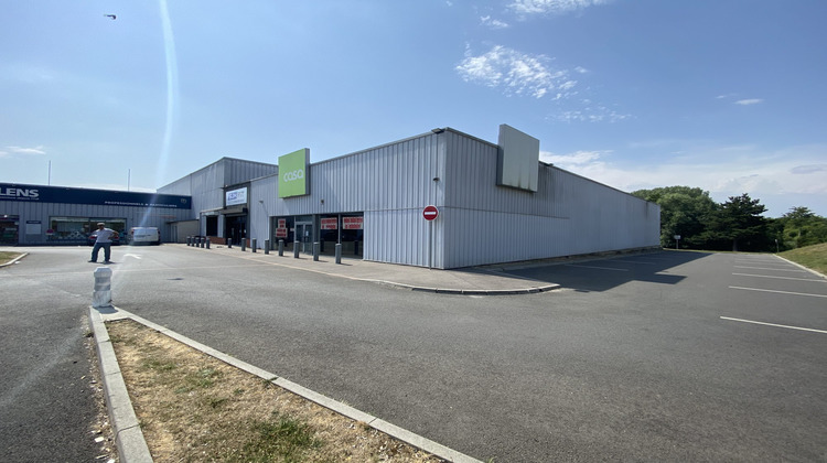 Ma-Cabane - Location Local commercial COMPIEGNE, 750 m²