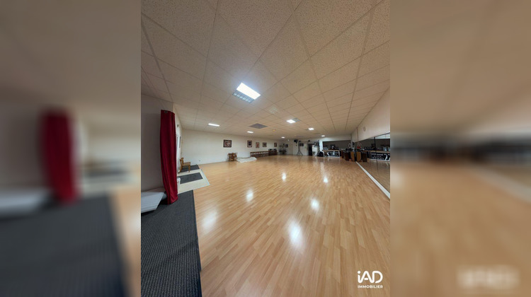 Ma-Cabane - Location Local commercial Compiègne, 200 m²