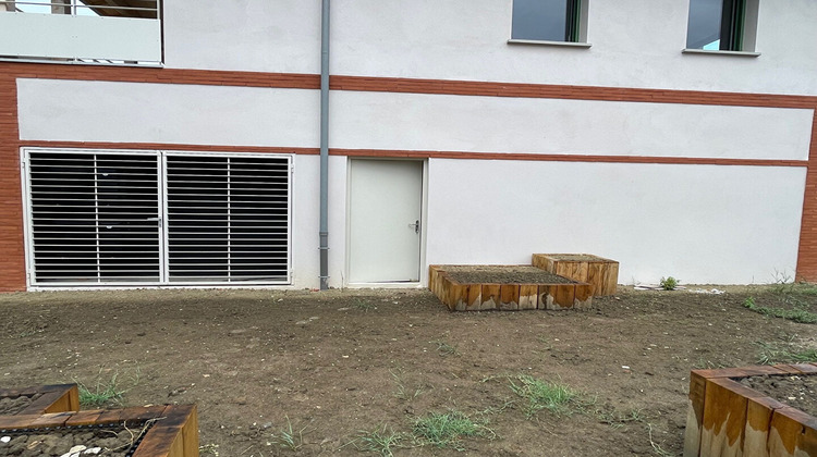 Ma-Cabane - Location Local commercial CORBARIEU, 61 m²