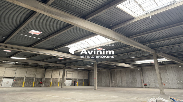Ma-Cabane - Location Local commercial Corbas, 2444 m²