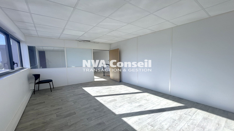 Ma-Cabane - Location Local commercial Cormeilles-en-Parisis, 236 m²