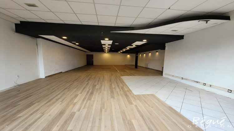 Ma-Cabane - Location Local commercial Cornebarrieu, 120 m²
