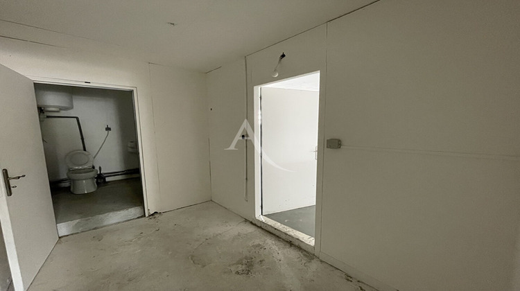 Ma-Cabane - Location Local commercial CORNEBARRIEU, 136 m²