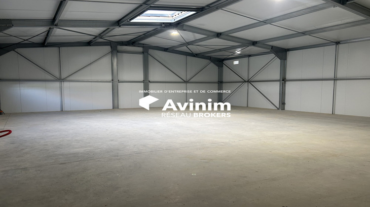 Ma-Cabane - Location Local commercial Cornebarrieu, 176 m²