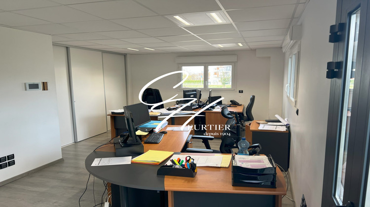 Ma-Cabane - Location Local commercial Coublevie, 400 m²