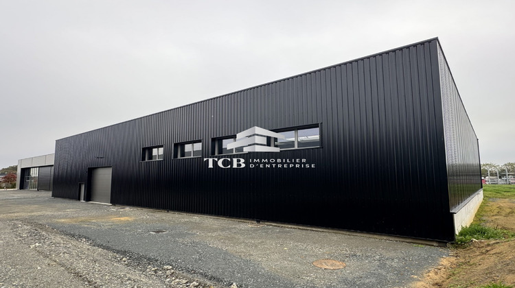 Ma-Cabane - Location Local commercial Couëron, 930 m²