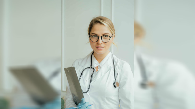 Ma-Cabane - Location Local commercial Couhé, 70 m²