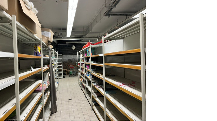 Ma-Cabane - Location Local commercial COURBEVOIE, 150 m²