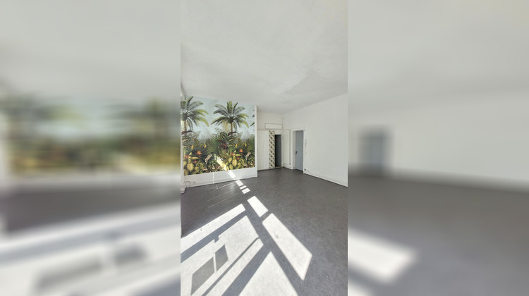 Ma-Cabane - Location Local commercial COURBEVOIE, 92 m²