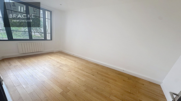 Ma-Cabane - Location Local commercial COURBEVOIE, 62 m²