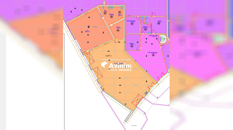 Ma-Cabane - Location Local commercial Cournon-d'Auvergne, 311 m²