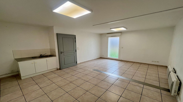 Ma-Cabane - Location Local commercial COURSEULLES-SUR-MER, 49 m²