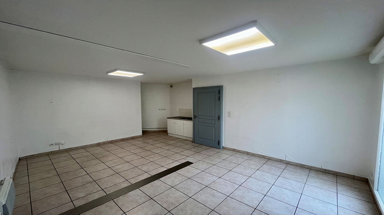 Ma-Cabane - Location Local commercial COURSEULLES-SUR-MER, 49 m²