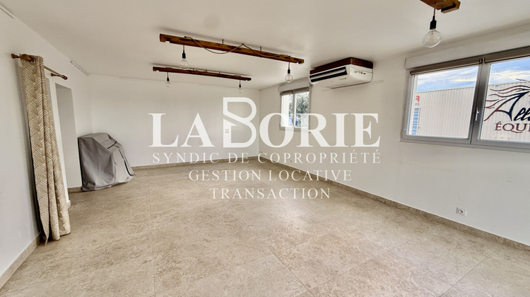 Ma-Cabane - Location Local commercial Courthézon, 80 m²