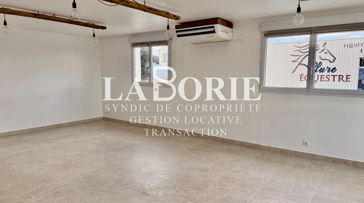 Ma-Cabane - Location Local commercial Courthézon, 80 m²