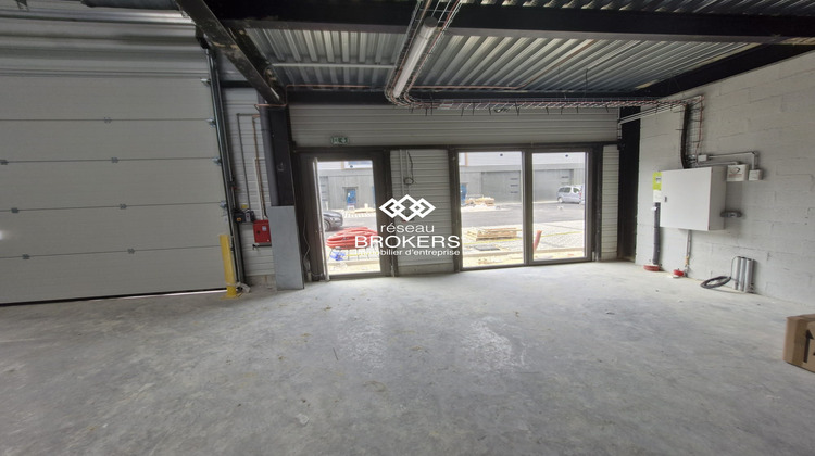 Ma-Cabane - Location Local commercial Courtry, 160 m²