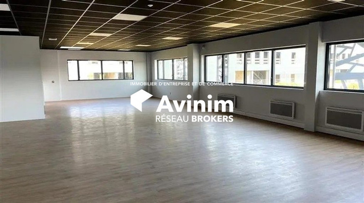 Ma-Cabane - Location Local commercial Courtry, 475 m²