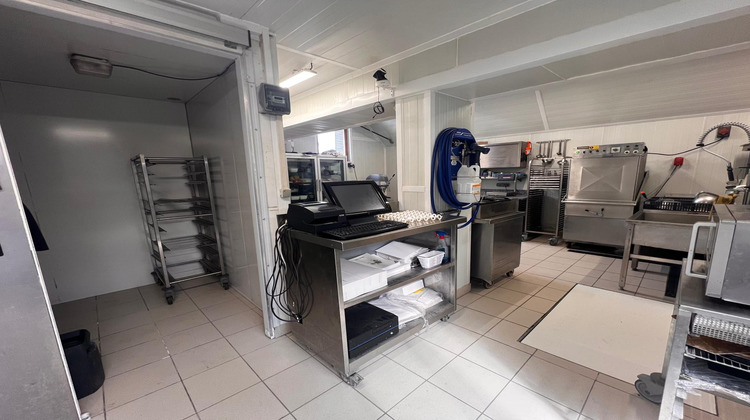 Ma-Cabane - Location Local commercial Coutiches, 200 m²