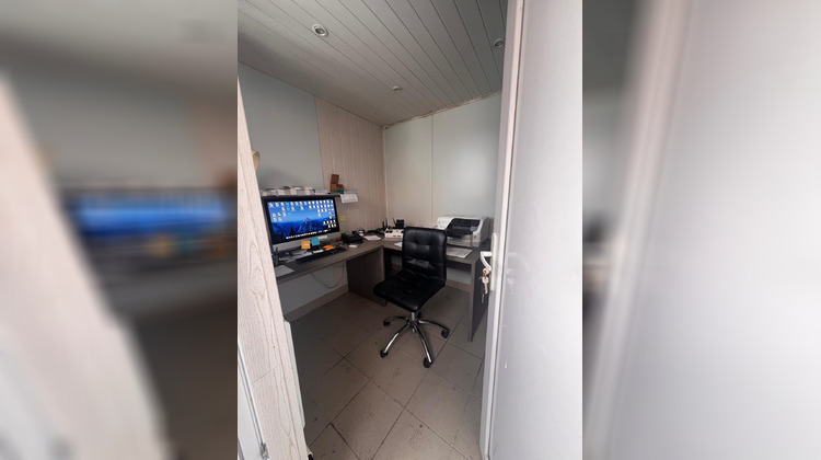 Ma-Cabane - Location Local commercial Coutiches, 200 m²