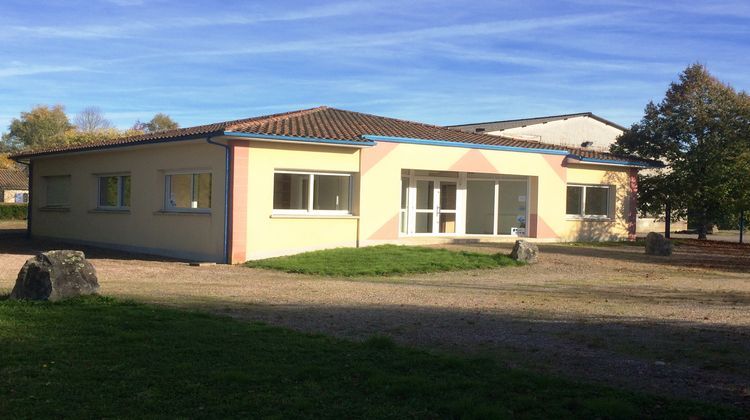 Ma-Cabane - Location Local commercial Couzeix, 260 m²