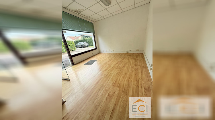 Ma-Cabane - Location Local commercial COUZEIX, 69 m²