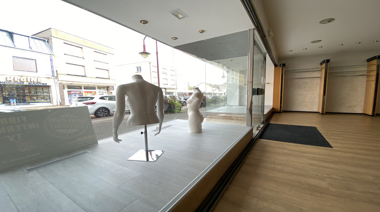 Ma-Cabane - Location Local commercial Creutzwald, 97 m²