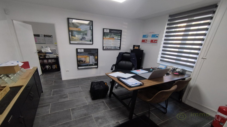 Ma-Cabane - Location Local commercial CREVECOEUR LE GRAND, 300 m²