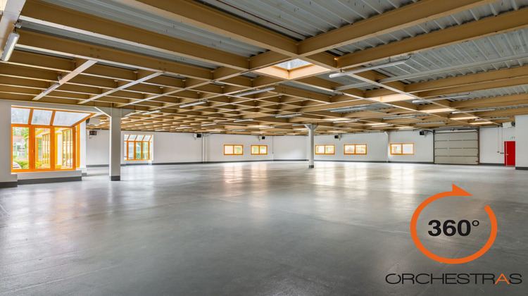 Ma-Cabane - Location Local commercial Croissy-Beaubourg, 300 m²