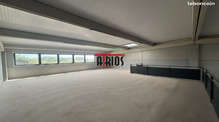 Ma-Cabane - Location Local commercial Cuers, 281 m²