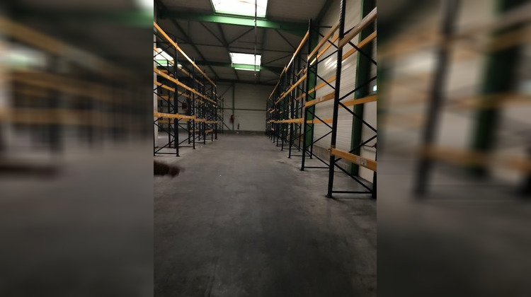 Ma-Cabane - Location Local commercial Cuincy, 4000 m²