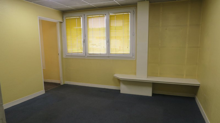 Ma-Cabane - Location Local commercial DARNETAL, 51 m²