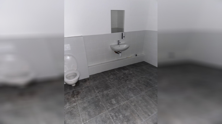 Ma-Cabane - Location Local commercial Dax, 140 m²