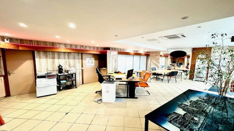 Ma-Cabane - Location Local commercial Delle, 90 m²