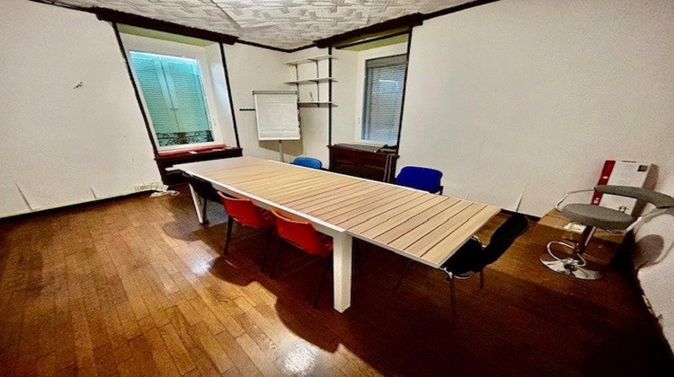 Ma-Cabane - Location Local commercial Delle, 90 m²
