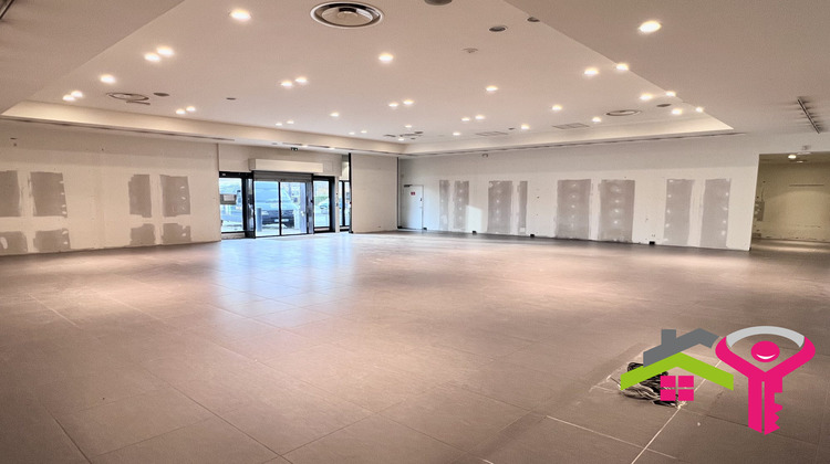 Ma-Cabane - Location Local commercial Denain, 250 m²