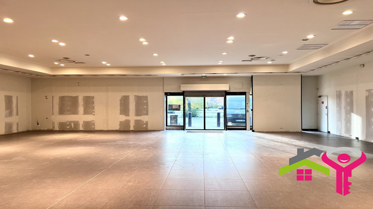 Ma-Cabane - Location Local commercial Denain, 250 m²
