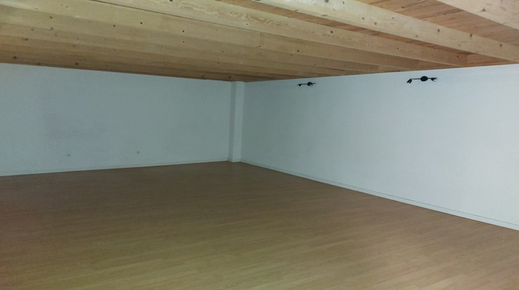 Ma-Cabane - Location Local commercial Desvres, 270 m²