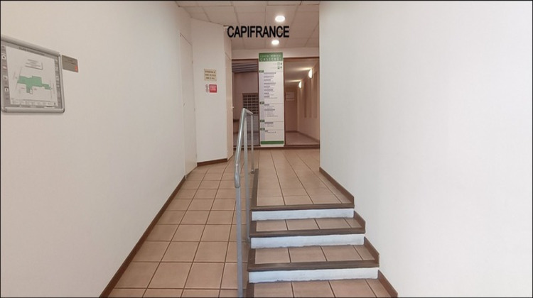 Ma-Cabane - Location Local commercial DIGNE LES BAINS, 25 m²