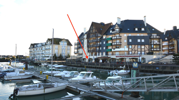 Ma-Cabane - Location Local commercial Dives-sur-Mer, 33 m²