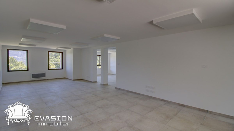 Ma-Cabane - Location Local commercial Domancy, 82 m²