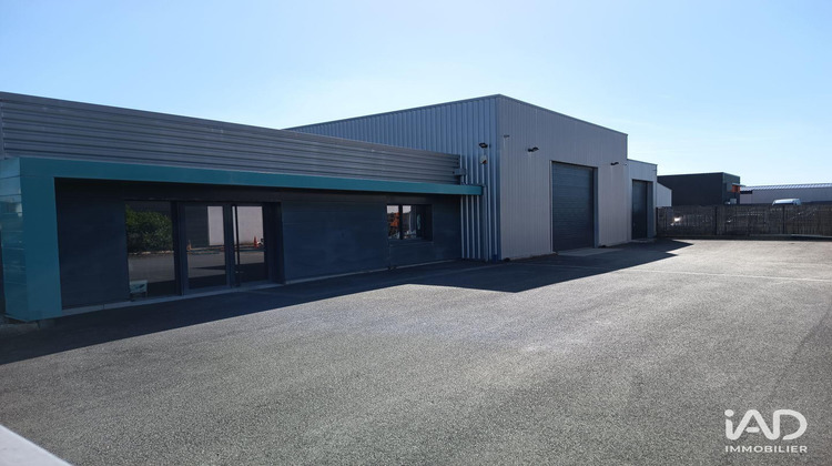 Ma-Cabane - Location Local commercial Dompierre-sur-Mer, 282 m²
