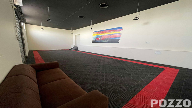 Ma-Cabane - Location Local commercial DONVILLE-LES-BAINS, 103 m²
