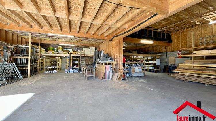 Ma-Cabane - Location Local commercial Donzenac, 109 m²